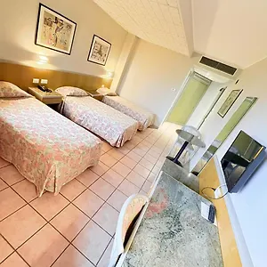 https://hotel-verri.it-lombardy.com