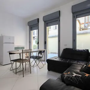 https://red-line-rooms-division.it-lombardy.com